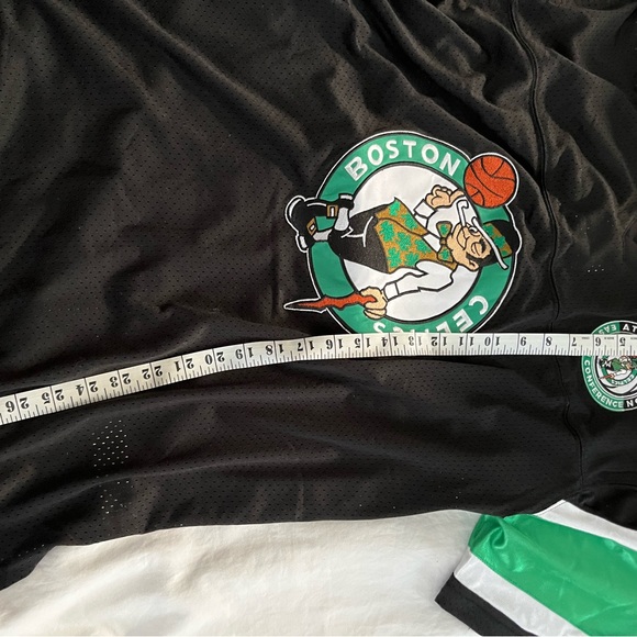 Boston Celtics Black Mesh Jersey NWT - Picture 11 of 13
